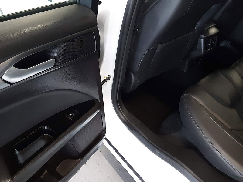 Ford Mondeo 2.0 TiVCT Titanium Edition CVT Euro 6 (s/s) 5dr (17 inch Alloys) 5dr Automatic 2026