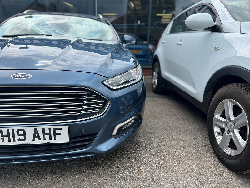 Ford Mondeo 2.0 EcoBlue Zetec Edition Euro 6 (s/s) 5dr 5dr Manual 2026