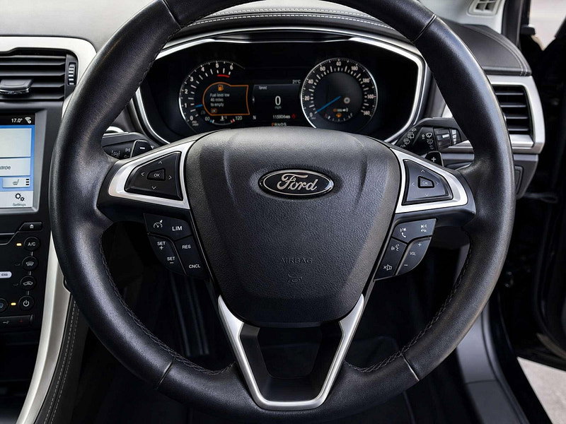 Ford Mondeo 2.0 Mondeo Vignale TDCI Auto 5dr 5dr Automatic 2026