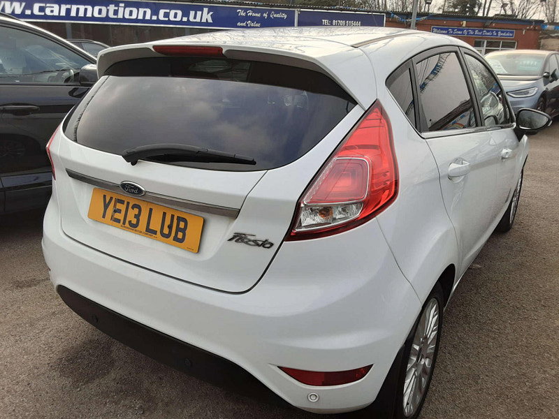 Ford Fiesta 1.6 Fiesta Titanium Auto 5dr 5dr Automatic 2026