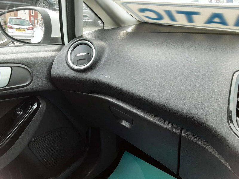 Ford Fiesta 1.6 Fiesta Titanium Auto 5dr 5dr Automatic 2026