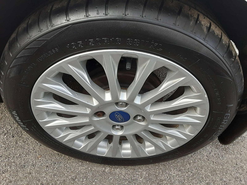 Ford Fiesta 1.6 Fiesta Titanium Auto 5dr 5dr Automatic 2026
