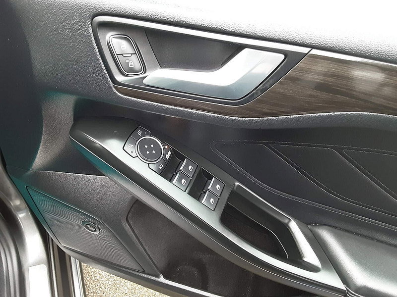 Ford Focus 1.5 EcoBlue Vignale Euro 6 (s/s) 5dr 5dr Manual 2026