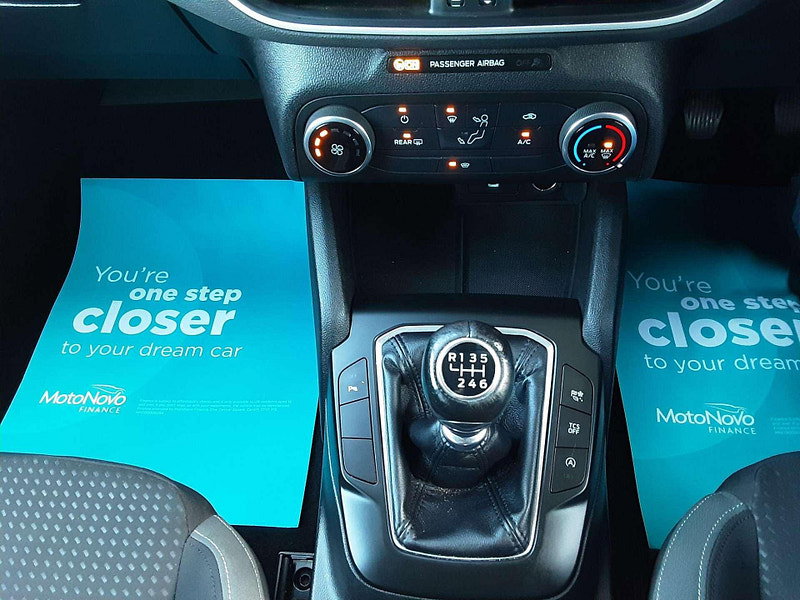 Ford Focus 1.5 EcoBlue Zetec Euro 6 (s/s) 5dr 5dr Manual 2026