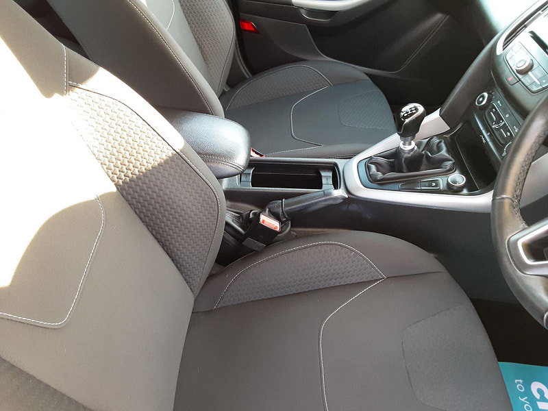 Ford Focus 1.5 TDCi Zetec Euro 6 (s/s) 5dr 5dr Manual 2026
