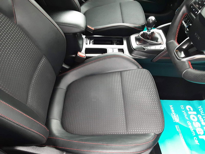 Ford Focus 1.5T EcoBoost ST-Line X Euro 6 (s/s) 5dr 5dr Manual 2026