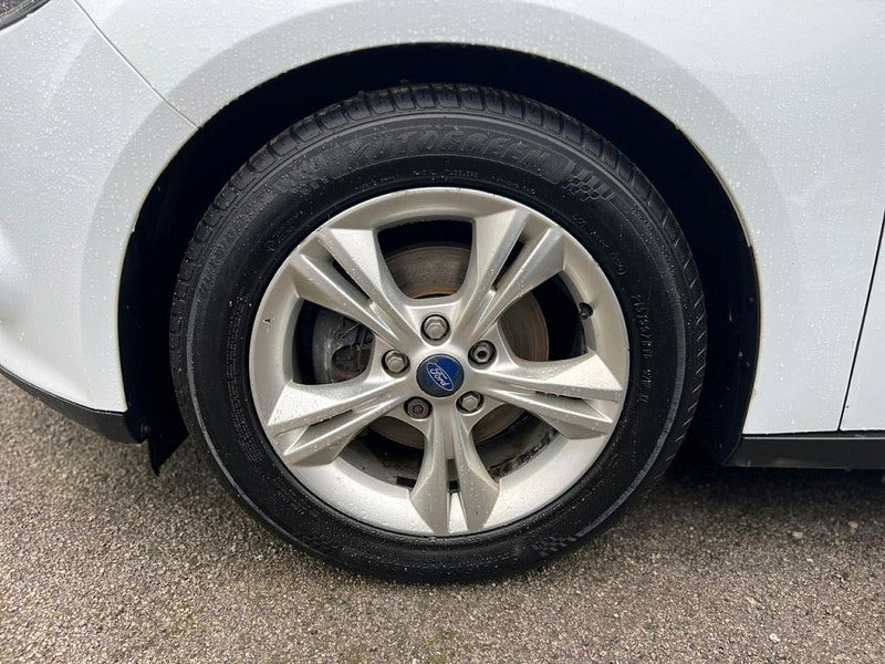 Ford Focus 1.6 TDCi 115 Zetec 5dr 5dr Manual 2026