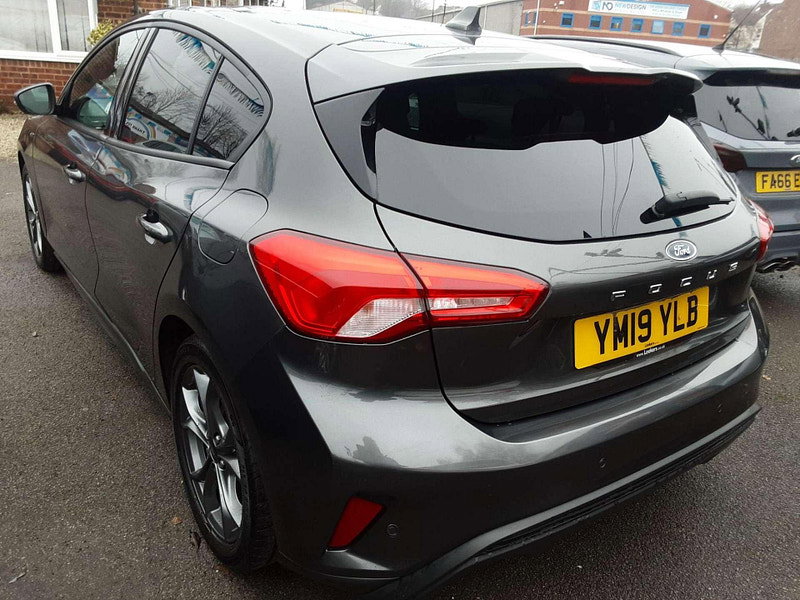 Ford Focus 1.0T EcoBoost ST-Line Euro 6 (s/s) 5dr 5dr Manual 2026
