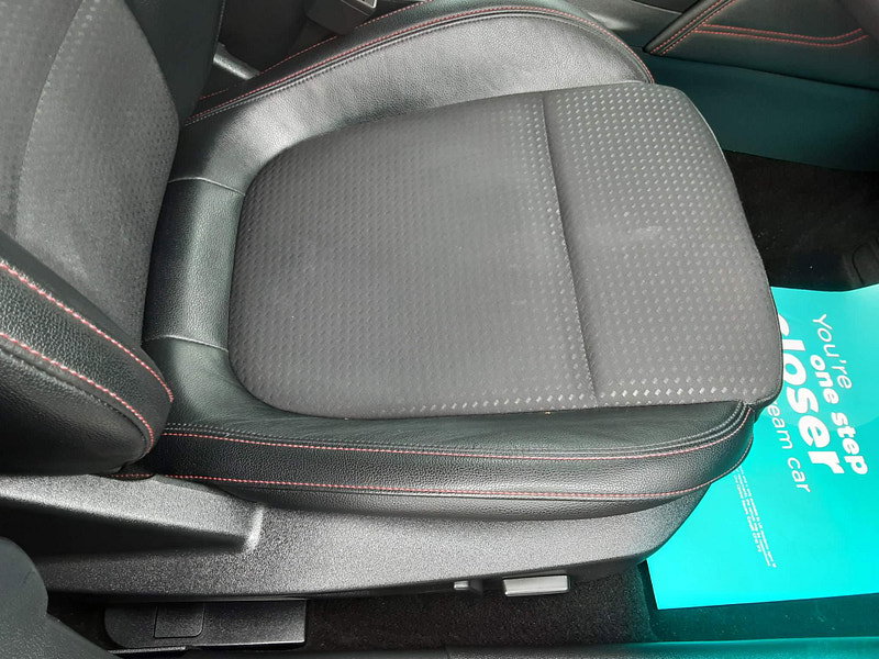 Ford Focus 2.0 EcoBlue ST-Line X Euro 6 (s/s) 5dr 5dr Manual 2026