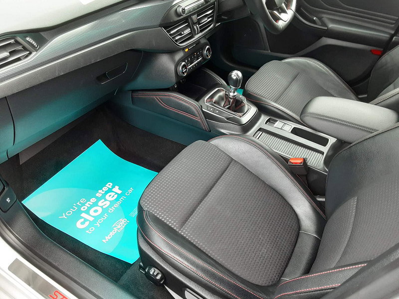 Ford Focus 2.0 EcoBlue ST-Line X Euro 6 (s/s) 5dr 5dr Manual 2026