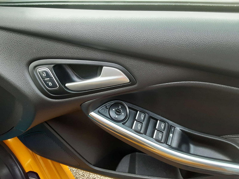 Ford Focus 2.0 Focus ST-2 T 5dr 5dr Manual 2026