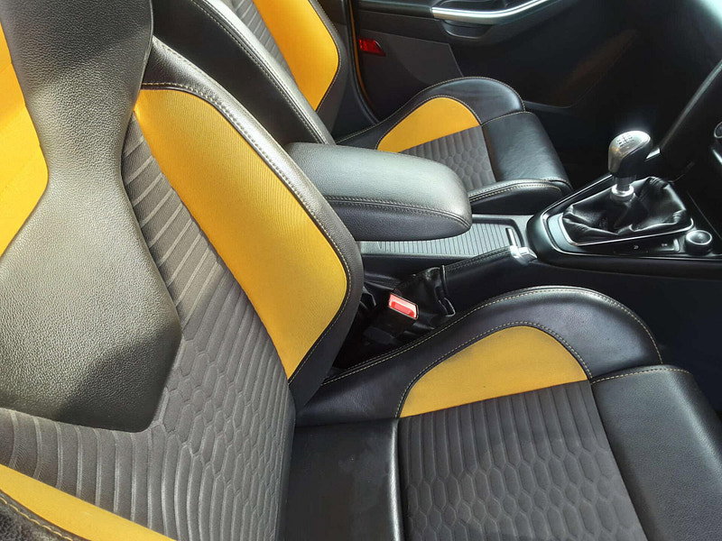 Ford Focus 2.0 Focus ST-2 T 5dr 5dr Manual 2026