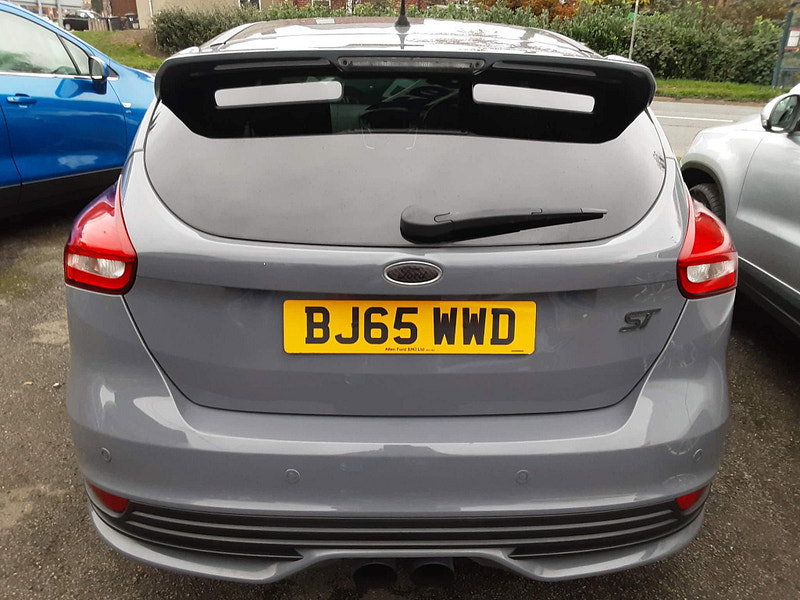 Ford Focus 2.0T EcoBoost ST-3 Euro 6 (s/s) 5dr 5dr Manual 2026