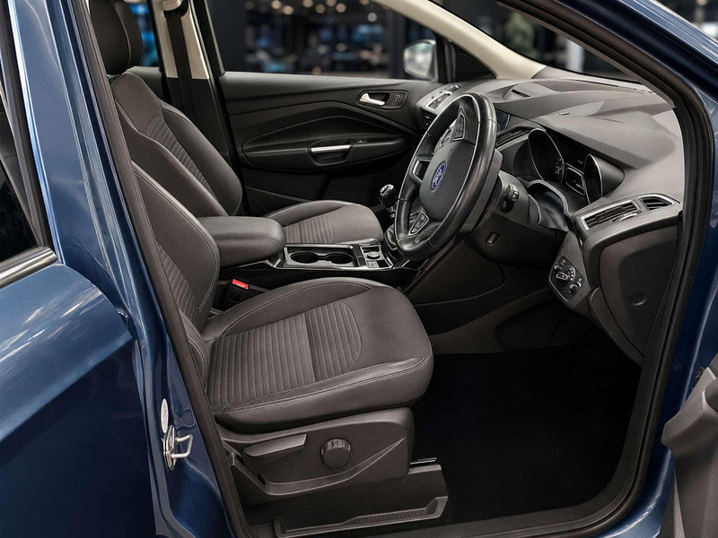 Ford Kuga 1.5 Kuga Titanium Edition TDCi 5dr 5dr Manual 2026