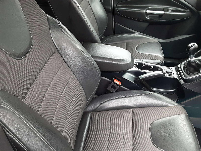 Ford Kuga 2.0 Kuga Titanium TDCI 5dr 5dr Manual 2026