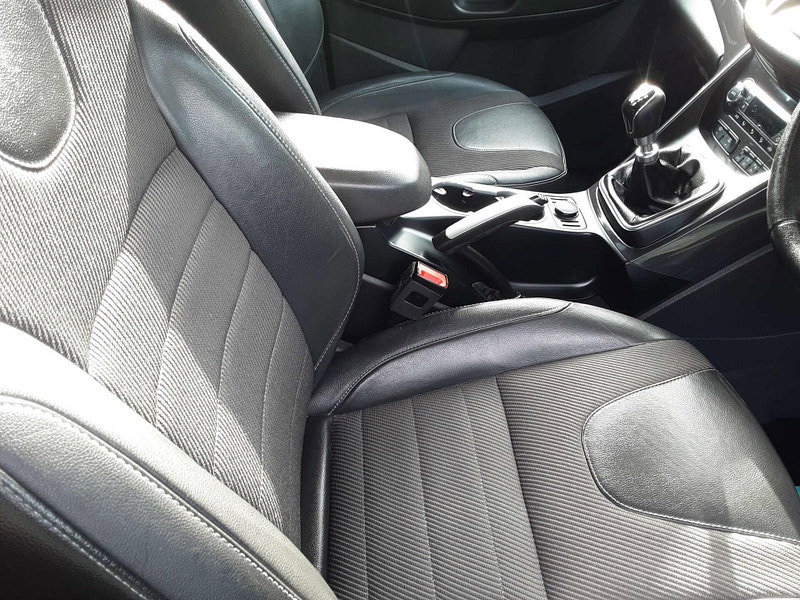 Ford Kuga 2.0 Kuga Titanium Sport TDCi 4x4 4WD 5dr 5dr Manual 2026