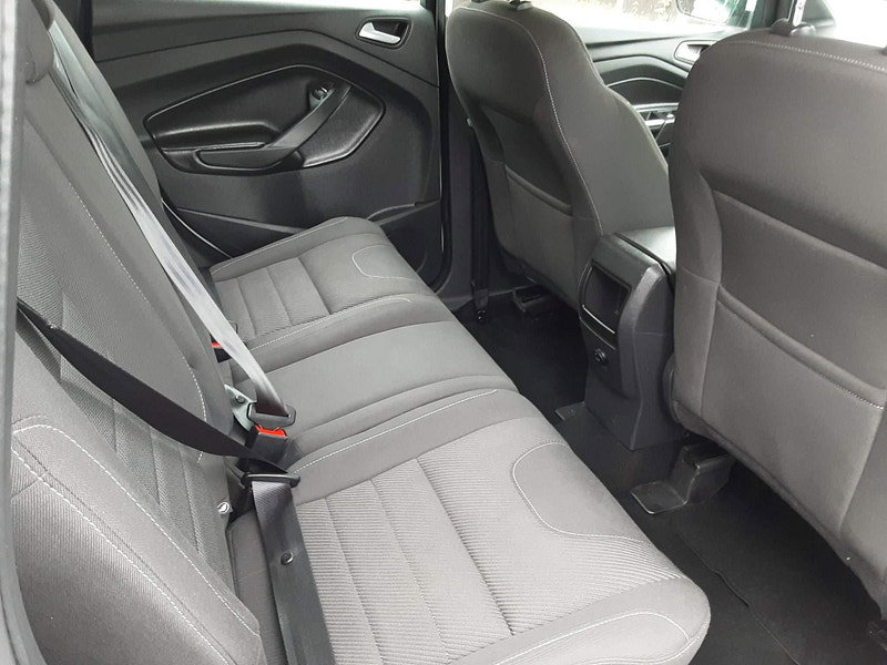 Ford Kuga 2.0 TDCi Zetec 2WD Euro 5 5dr 5dr Manual 2026