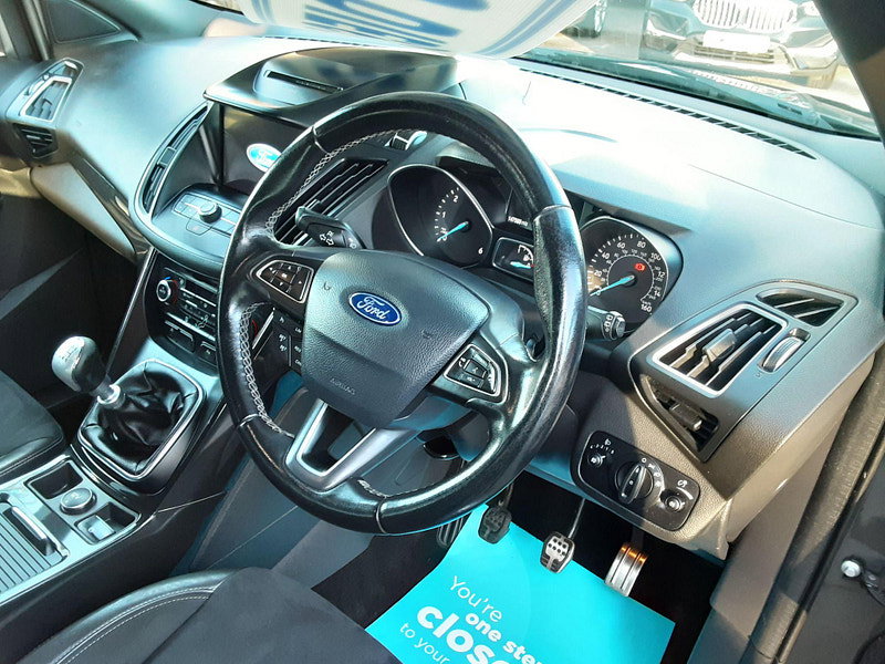 Ford Kuga 2.0 TDCi EcoBlue ST-Line AWD Euro 6 (s/s) 5dr 5dr Manual 2026