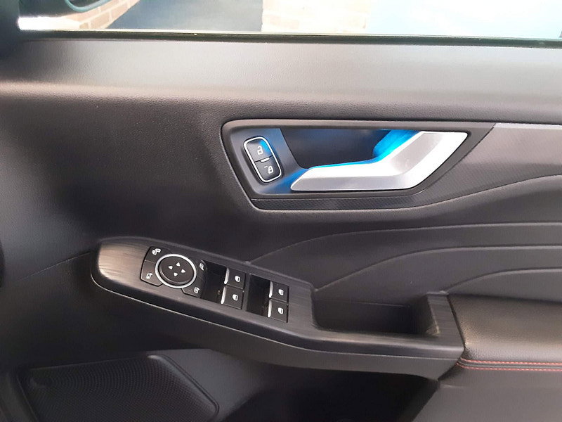Ford Kuga 2.5 Duratec 14.4kWh ST-Line X Edition CVT Euro 6 (s/s) 5dr 5dr Automatic 2026
