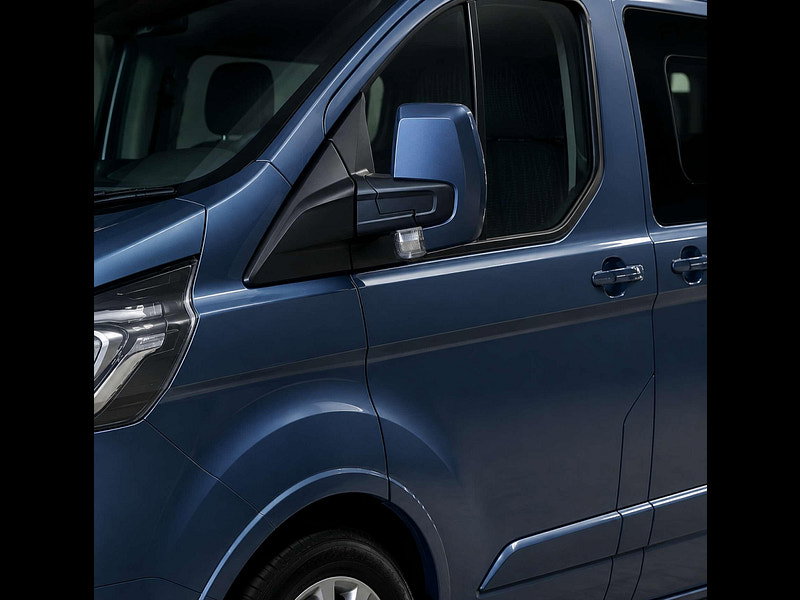 Ford Tourneo Custom 2.0 Tourneo Custom 320 Titanium EcoBlue 4dr 5dr Manual 2026