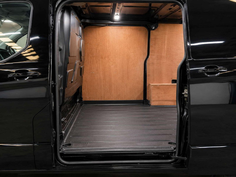 Ford Transit Custom 2.0 Transit Custom 280 Limited EcoBlue 5dr 5dr Manual 2026