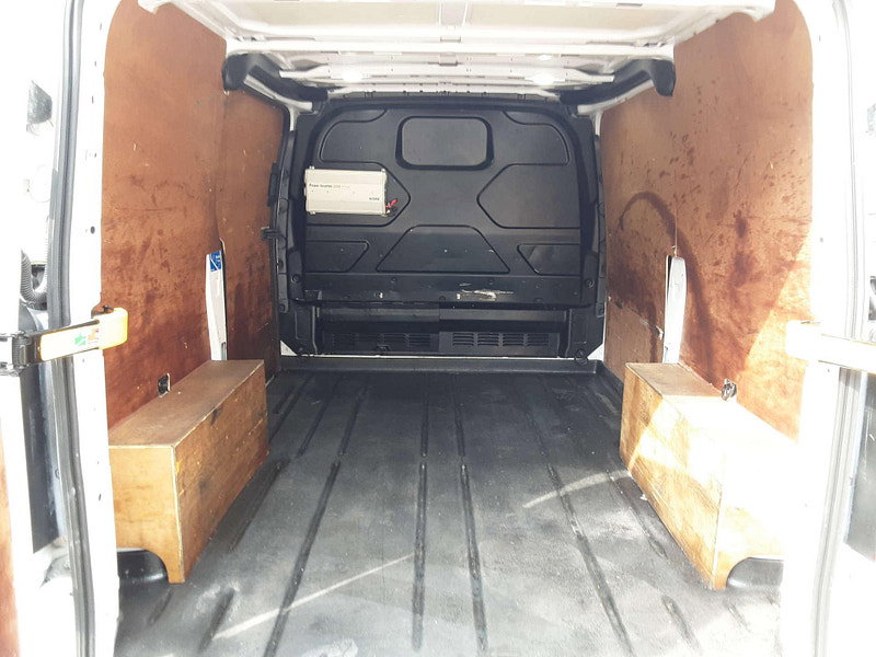 Ford Transit Custom 2.0 Transit Custom 300 Limited EcoBlue 5dr 5dr Manual 2026
