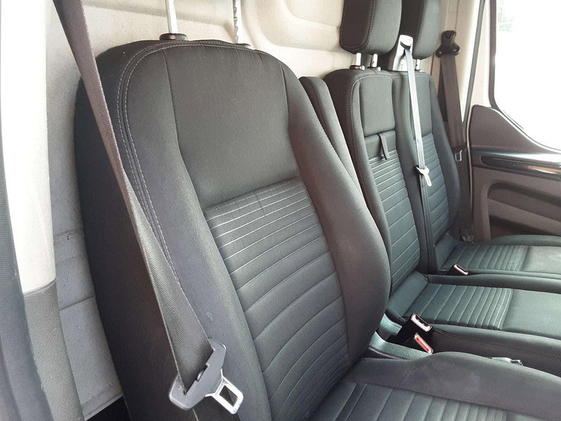 Ford Transit Custom 2.0 Transit Custom 300 Limited EcoBlue 5dr 5dr Manual 2026