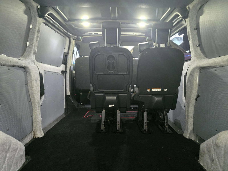 Ford Transit Custom 2.2 Transit Custom 330 Trend E-Tech 5dr Manual 2026