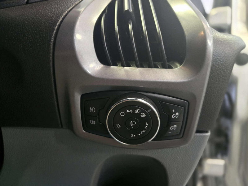 Ford Transit Custom 2.2 Transit Custom 330 Trend E-Tech 5dr Manual 2026
