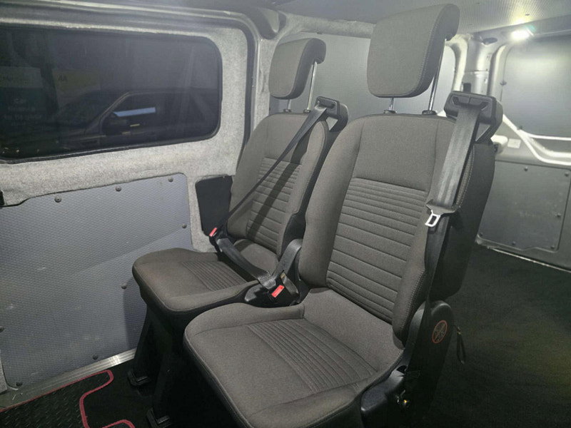 Ford Transit Custom 2.2 Transit Custom 330 Trend E-Tech 5dr Manual 2026