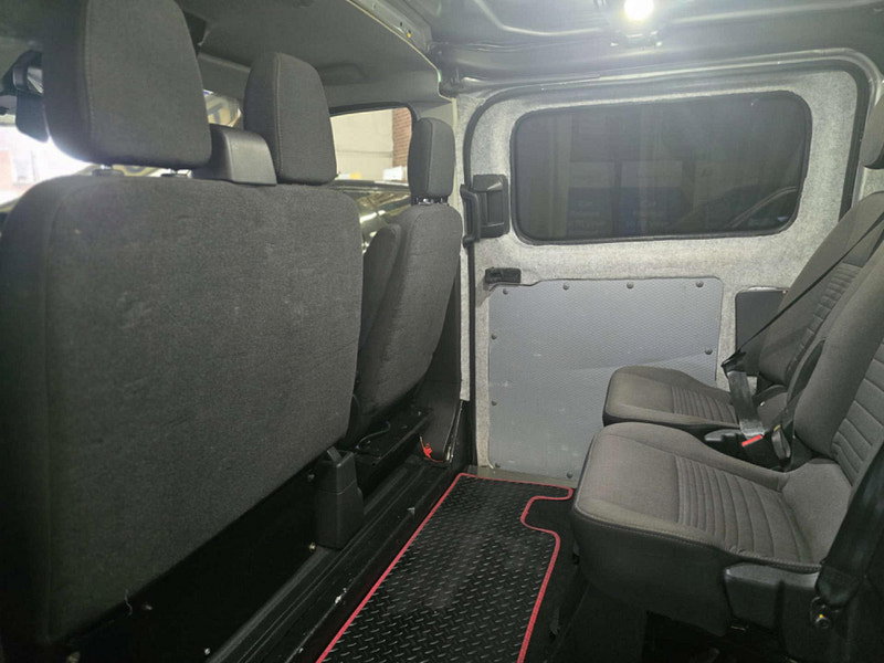 Ford Transit Custom 2.2 Transit Custom 330 Trend E-Tech 5dr Manual 2026