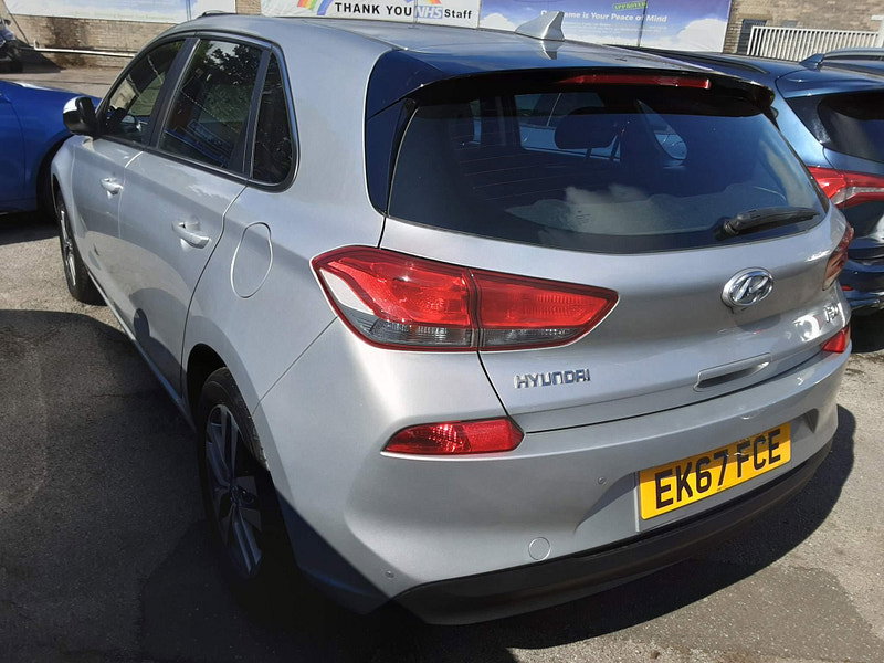Hyundai I30 1.6 CRDi Blue Drive SE Nav Euro 6 (s/s) 5dr 5dr Manual 2026