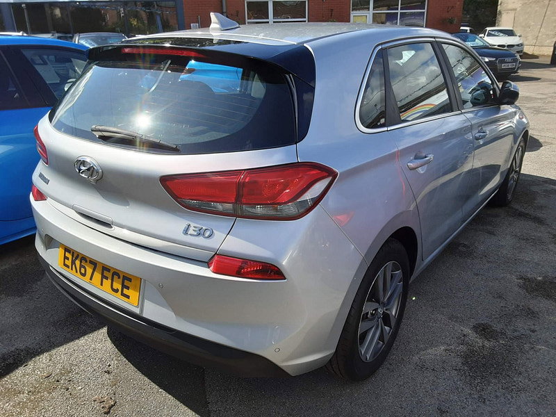 Hyundai I30 1.6 CRDi Blue Drive SE Nav Euro 6 (s/s) 5dr 5dr Manual 2026