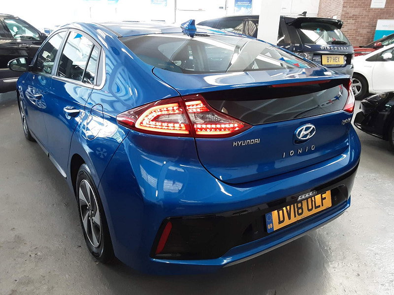Hyundai IONIQ 1.6 h-GDi Premium SE DCT Euro 6 (s/s) 5dr 5dr Automatic 2026