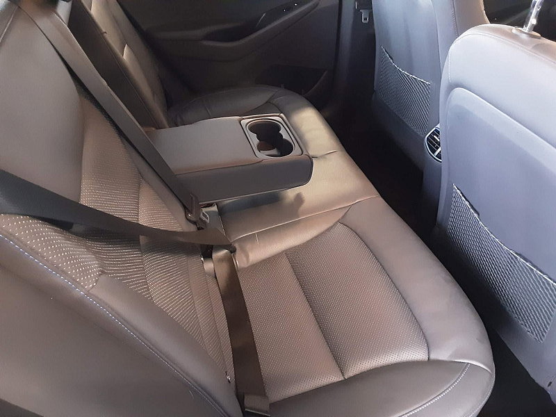 Hyundai IONIQ 1.6 h-GDi Premium SE DCT Euro 6 (s/s) 5dr 5dr Automatic 2026
