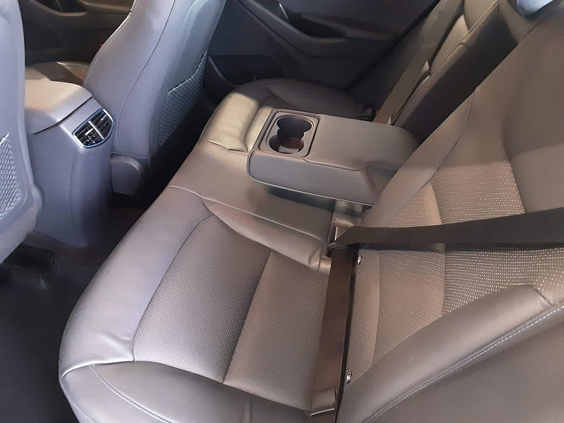 Hyundai IONIQ 1.6 h-GDi Premium SE DCT Euro 6 (s/s) 5dr 5dr Automatic 2026