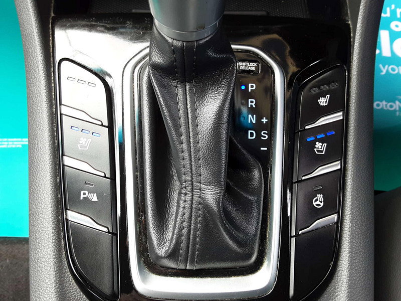 Hyundai IONIQ 1.6 IONIQ Premium SE FHEV Semi-Auto 5dr 5dr Automatic 2026
