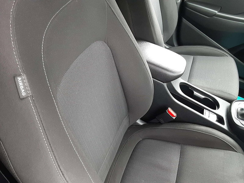 Hyundai Kona 1.6 Kona SE Connect GDi HEV Semi-Auto 5dr 5dr Automatic 2026