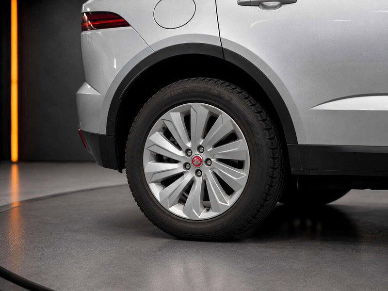Jaguar E-PACE 2.0 E-PACE SE D AWD Auto 4WD 5dr 5dr Automatic 2026