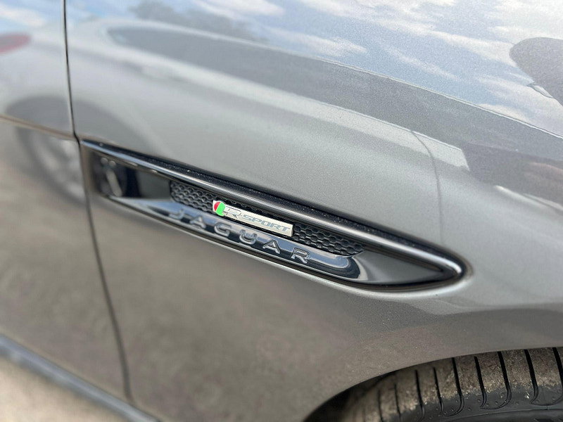 Jaguar XE 2.0d R-Sport Auto Euro 6 (s/s) 4dr 4dr Automatic 2026
