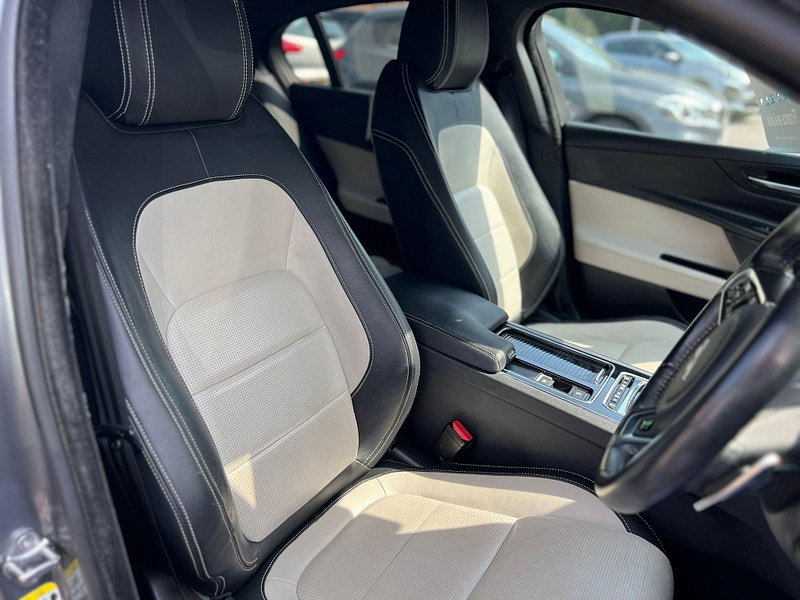 Jaguar XE 2.0d R-Sport Auto Euro 6 (s/s) 4dr 4dr Automatic 2026