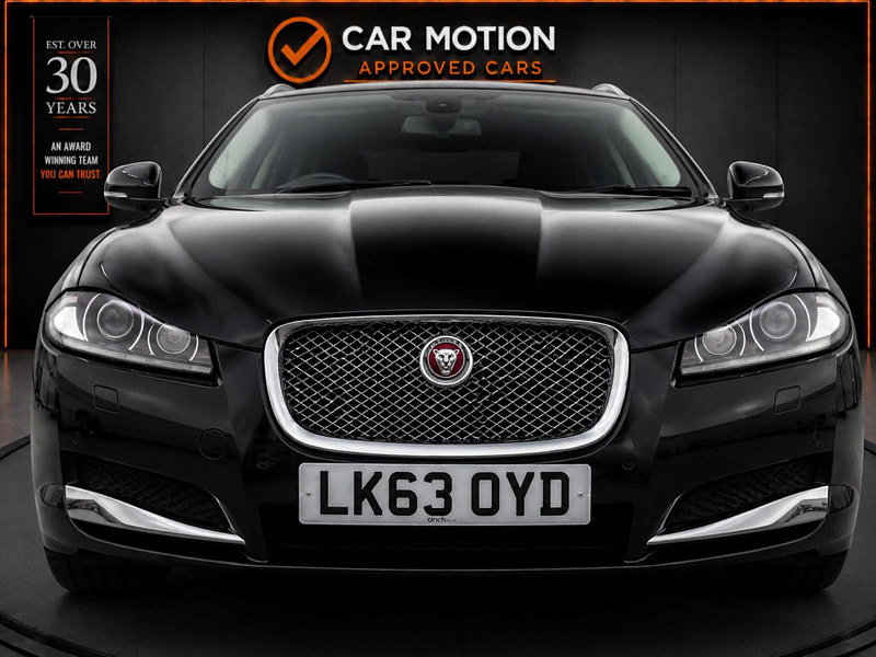 Jaguar XF 2.2 XF Luxury Sportbrake D Auto 5dr 5dr Automatic 2026