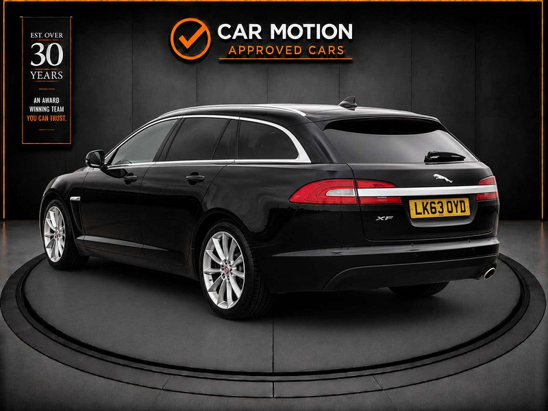 Jaguar XF 2.2 XF Luxury Sportbrake D Auto 5dr 5dr Automatic 2026