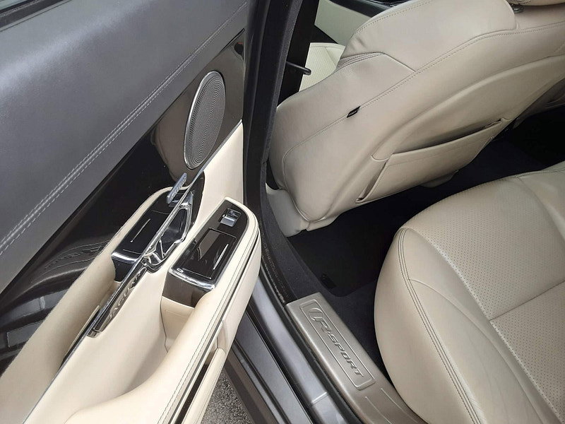 Jaguar XJ 3.0d V6 R-Sport Auto Euro 6 (s/s) 4dr 4dr Automatic 2026