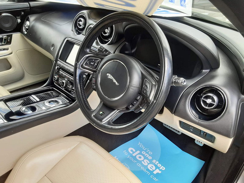 Jaguar XJ 3.0d V6 R-Sport Auto Euro 6 (s/s) 4dr 4dr Automatic 2026