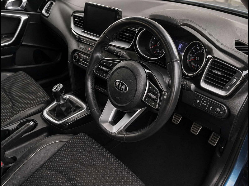 Kia Ceed 1.4 Ceed Blue Edition ISG 5dr 5dr Manual 2026