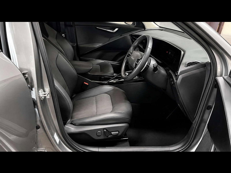 Kia Niro 1.6 Niro 3 HEV Semi-Auto 5dr 5dr Automatic 2026