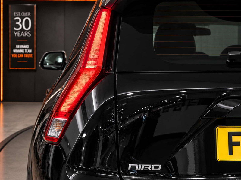 Kia Niro 1.6 Niro 3 HEV Semi-Auto 5dr 5dr Automatic 2026