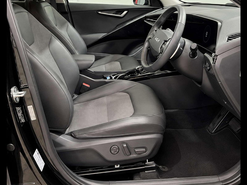 Kia Niro 1.6 Niro 3 HEV Semi-Auto 5dr 5dr Automatic 2026