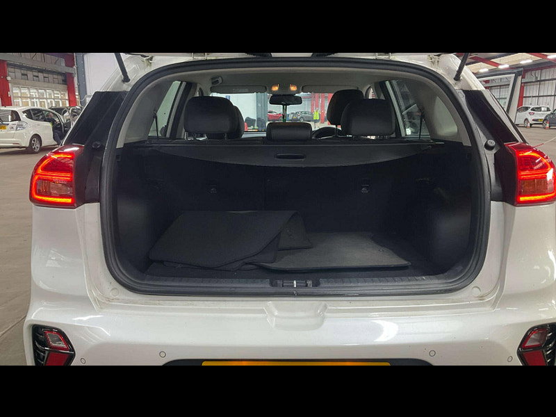 Kia Niro 1.6 Niro 3 HEV Semi-Auto 5dr 5dr Automatic 2026